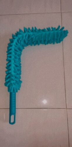 Fulminare Microfiber Feather Duster Bendable & Extendable Fan Cleaning Duster photo review