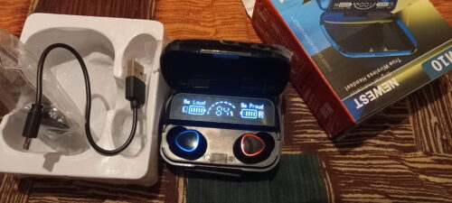 Series M Earbuds with Powerbank photo review