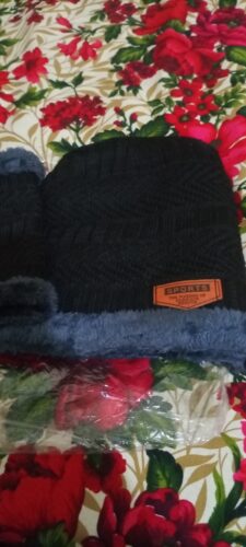 Beanie Wool Cap With Neck Warmer photo review