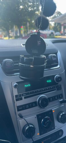 Car Ashtray with Lid Easy Clean Up Detachable Auto Ashtray LED photo review